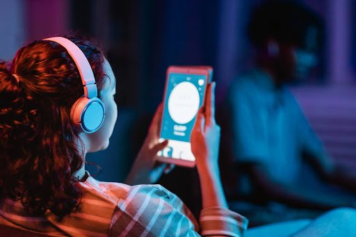 How AI Can Help You Visualize Your Music and Create Stunning Music Videos